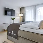Business Maier 3*