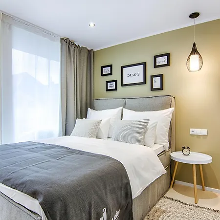 Отель Business Maier