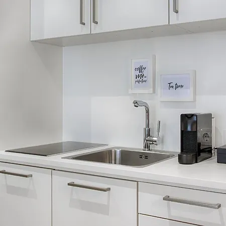 Отель Business Maier