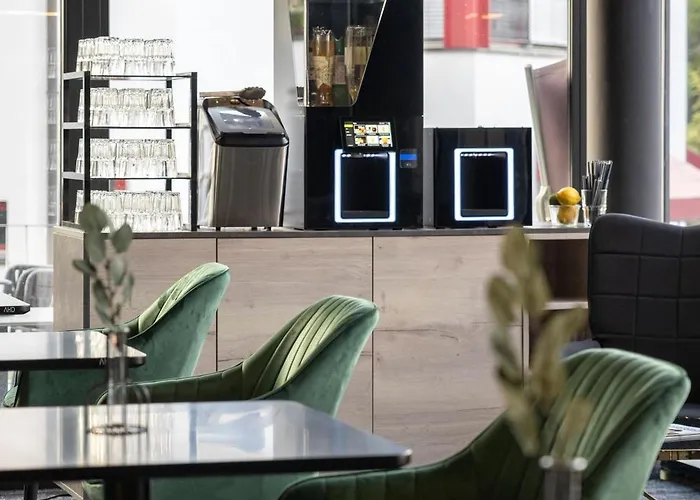 Отель Business Maier Гётцис